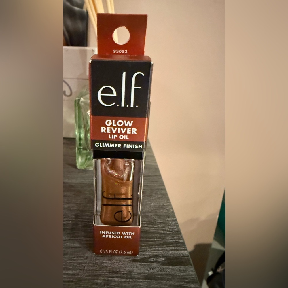 NWT e.l.f. Glow Reviver Lip Oil